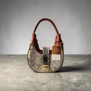 Elegant Brown and Cream Women's Bag